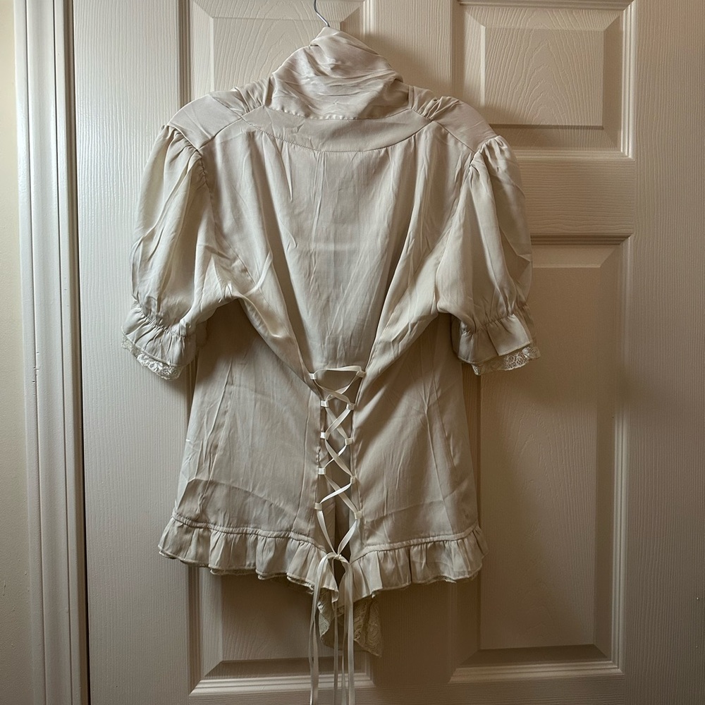 NBW Chic Cream Blouse with Button Detail - Picture 5 of 5